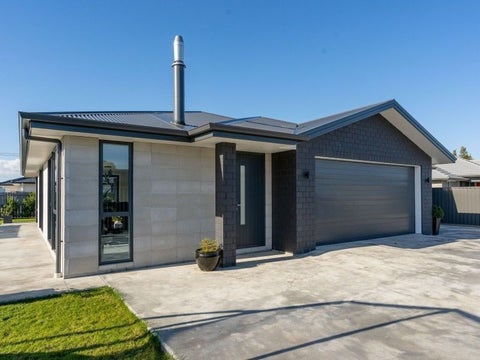 55B Dublin Street, Martinborough