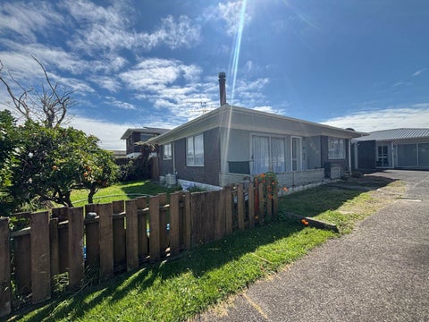 1/111 Florence Avenue, Orewa, Orewa