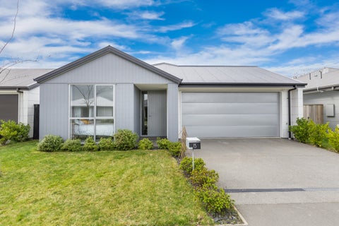 15 George West Square, Halswell, Christchurch