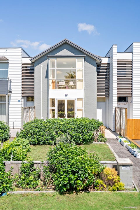 10 McGinty Street, Takanini, Auckland