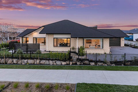 1 Louisa Lane, Wainui, Wainui