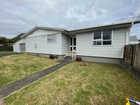 15 Afton Place, Ranui, Auckland