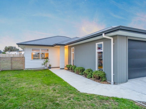 27 Gallipoli Place, Paraparaumu