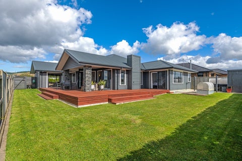 25 Silicon Way, Fitzherbert, Palmerston North