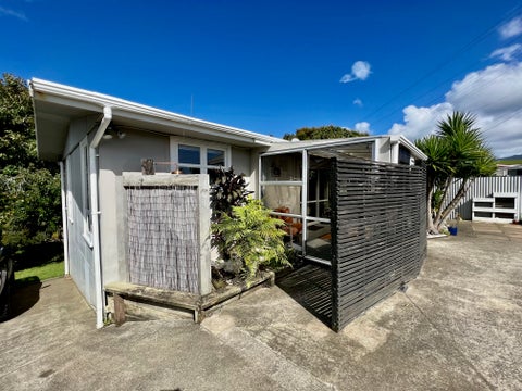 8 Te Hutewai Road, Raglan, Raglan
