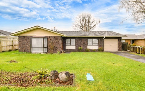 8 Zenith Place, Conifer Grove, Takanini