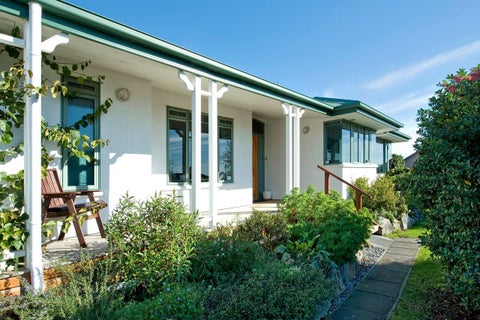 1 Lorimer Lane, Richmond
