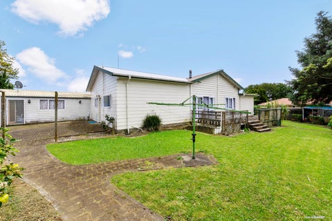 42A Russell Road, Manurewa, Auckland
