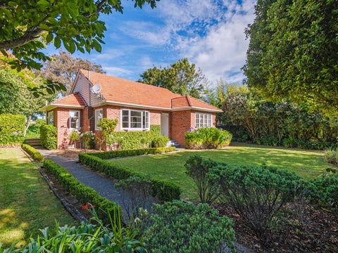 76 Savage Crescent, West End, Palmerston North