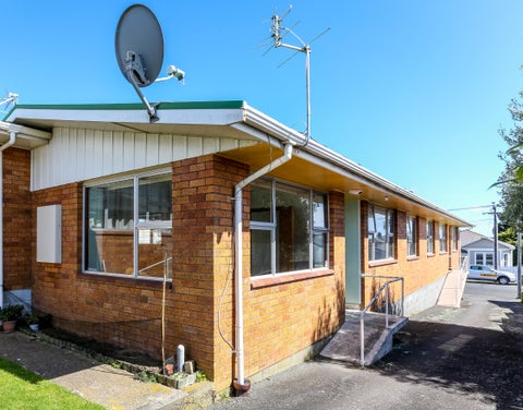 2/256 Courtenay Street, Strandon, New Plymouth