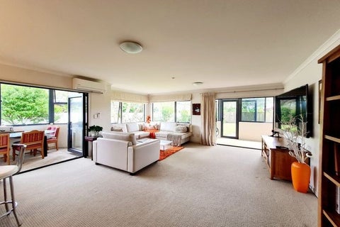 15A Puriri Avenue, Orewa, Orewa