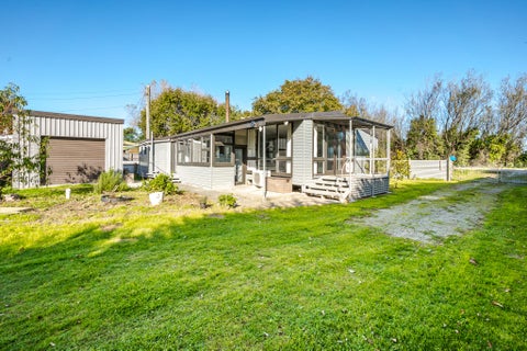 17 Stopbank Road, Milford