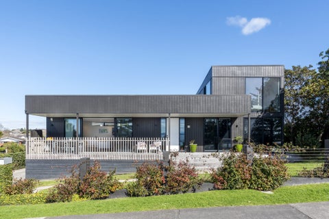 79 Marine Parade, Mellons Bay, Auckland