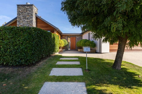 2 Bridesdale Drive, Lake Hayes, Queenstown