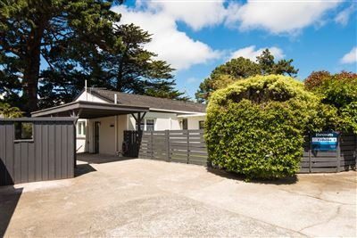 23A Caesars Place, Churton Park, Wellington