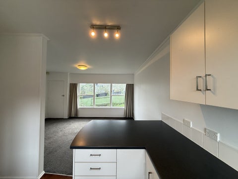 3/242 Onewa Road, Birkenhead, Auckland