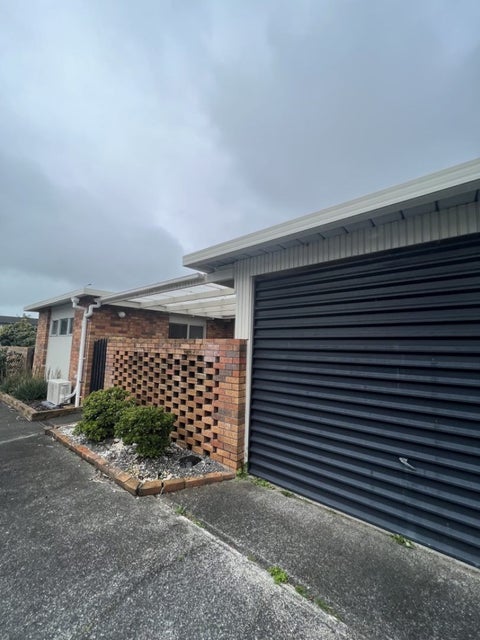 1/50 Kitchener Road, Milford, Auckland