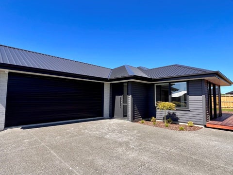 7 Chambers Avenue, Woodend, Woodend