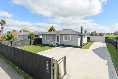 8 Peters Avenue, Cloverlea, Palmerston North