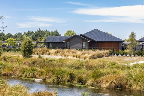 14 Godley Place, Woodend, Woodend