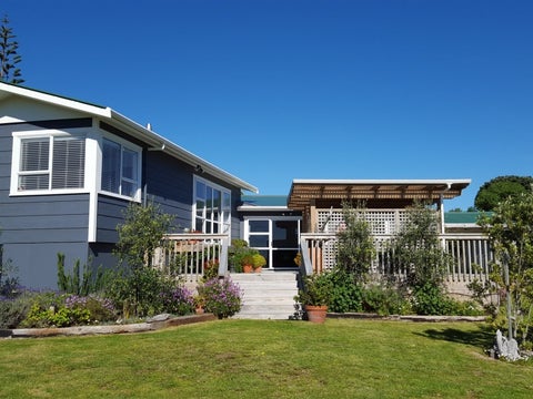 8B TITOKI RD, Raumati BEACH, PARAPARAUMU
