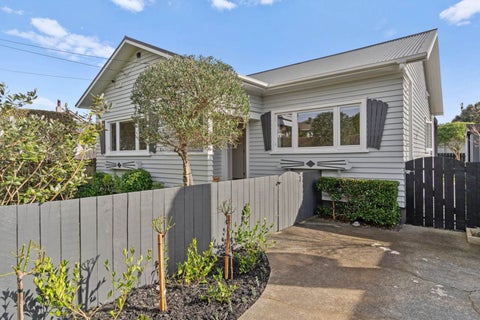 28 Renfrew Avenue, Sandringham, Auckland