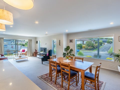58 Waterstone Avenue, Paraparaumu