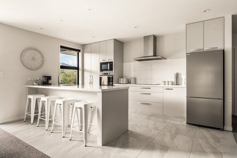 18 Tuaia Street, Pyes Pa, Tauranga