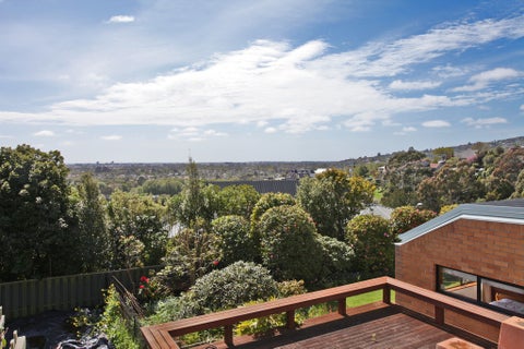 55 Woodside Common, Westmorland, Christchurch
