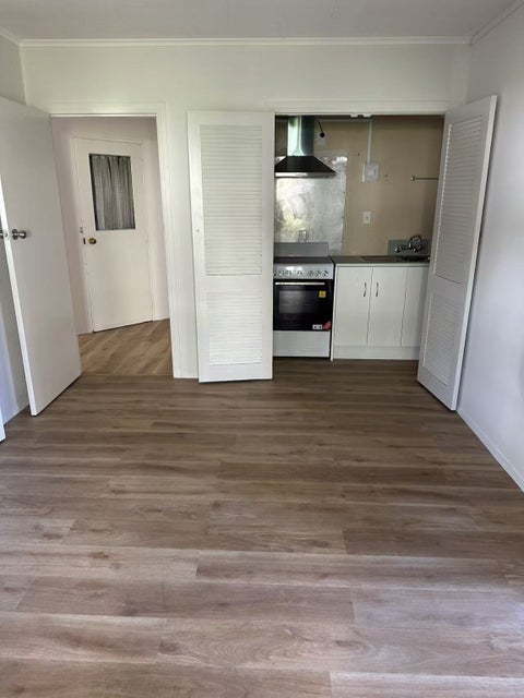 9 Rika Place, Kawaha Point, Rotorua