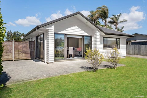 8 Wautaiti Drive, Riverhead, Riverhead