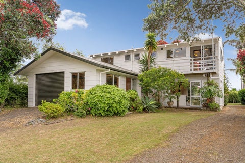 54 Oyster Drive, Cooks Beach, Whitianga