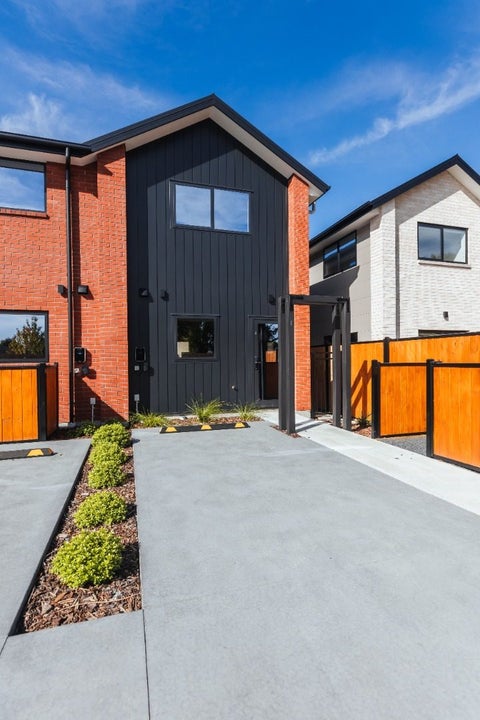 4/12 Matata Place, Dallington, Christchurch