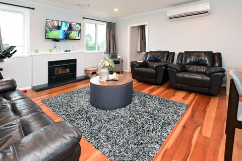 33 Hill Crescent, Papakura, Papakura