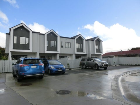 8/66 Swanson Road, Henderson, Auckland