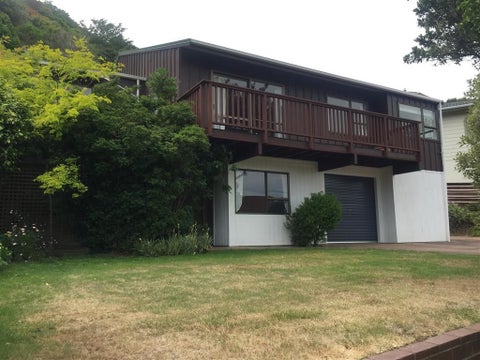 15 Gaya Grove, Ngaio, Wellington