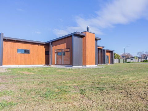 47 North West Arch, Twizel