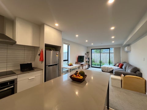 9/27 Main Road, Wainuiomata, Lower Hutt