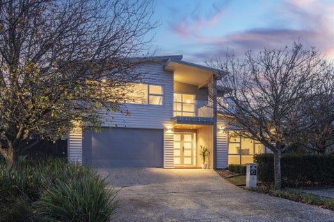 6 Tuatini Place, Long Bay, Auckland