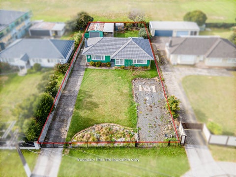 66 Smythe Road, Henderson, Auckland