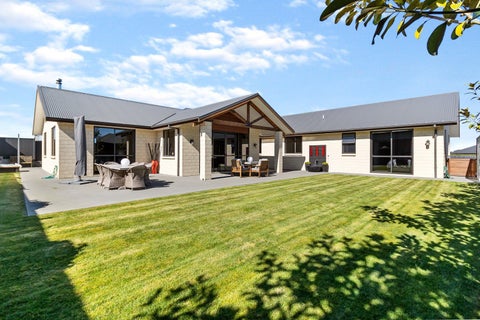 10 Meadowstone Street, Gleniti, Timaru