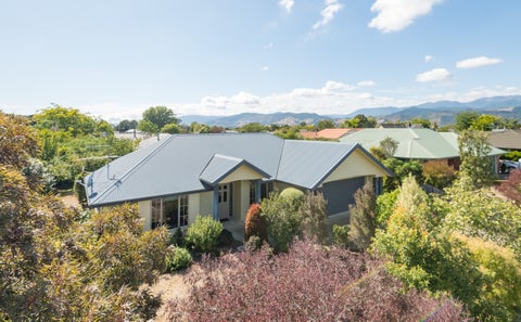 30 Malthouse Crescent, Brightwater