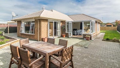 82 Makarini Street, Paraparaumu