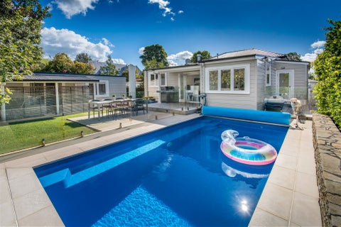 16 Burgess Road, Devonport, Auckland