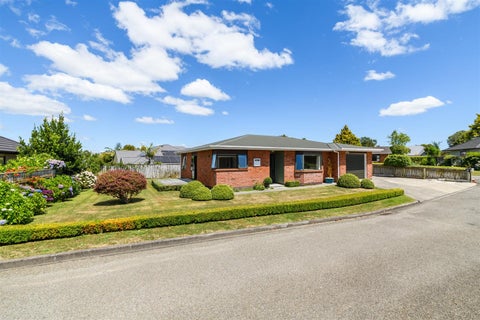 12 Barnett Drive, Marton