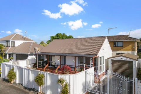 2/7 Beihlers Road, Weymouth, Auckland