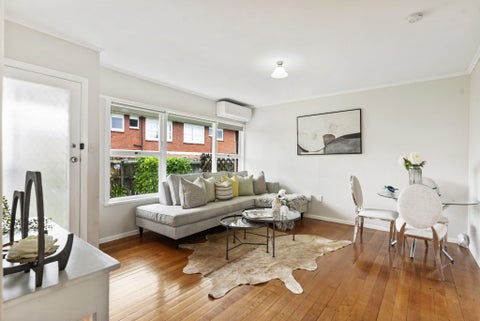 2/34 Lake Pupuke Drive, Takapuna, Auckland