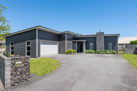 20 Fernbrook Drive, Hurworth, New Plymouth