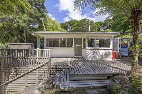 28 Cross Street, Raglan, Raglan