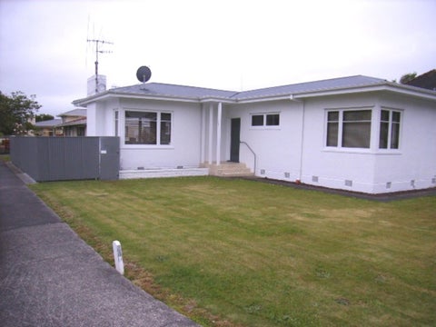 70 Guy Avenue, Takaro, Palmerston North